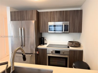 Comprar apartamento no Aria on The Bay 2205
