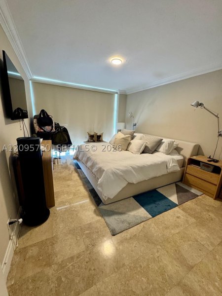 Apartment for rent at Brickell Townhouse 5P