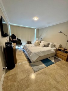 Aluguel de apartamento no Brickell Townhouse 5P