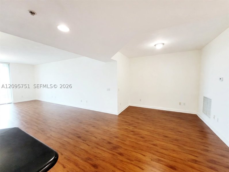 Alquiler de apartamento en One Fifty One at Biscayne 1704