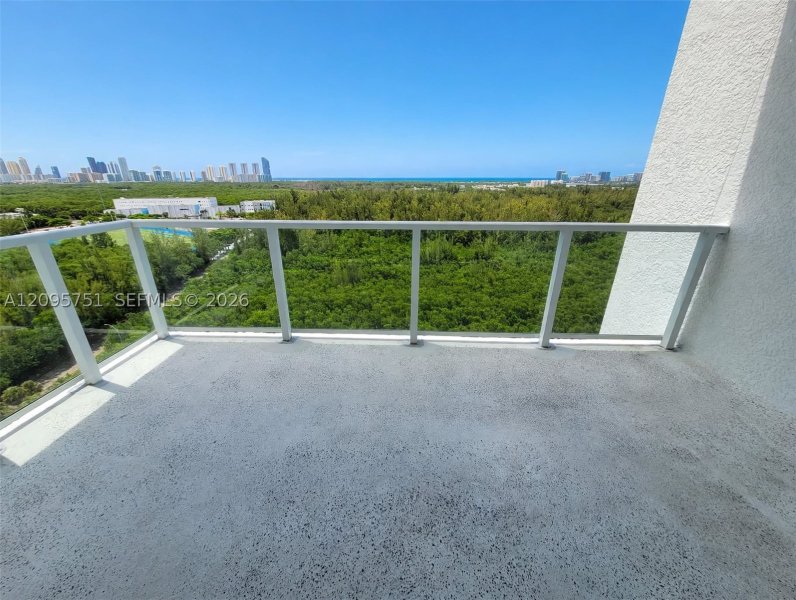 Alquiler de apartamento en One Fifty One at Biscayne 1704