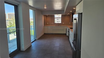 Comprar apartamento en The Club at Bay Harbor 804