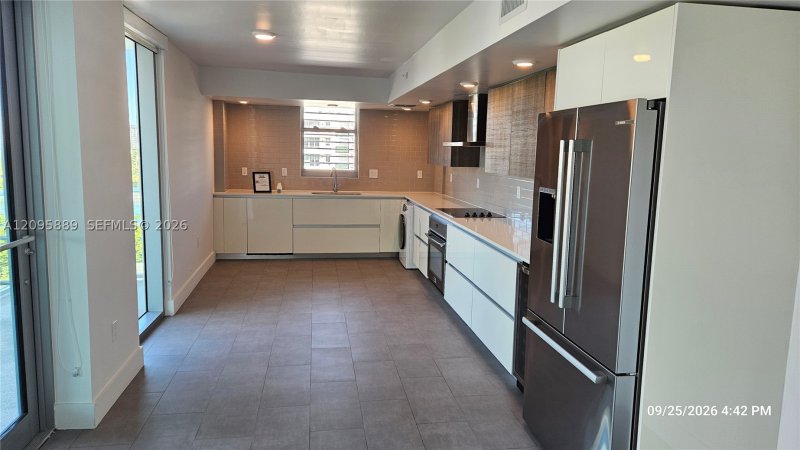 Comprar apartamento en The Club at Bay Harbor 804