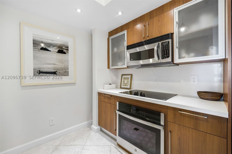 Property photo # 6