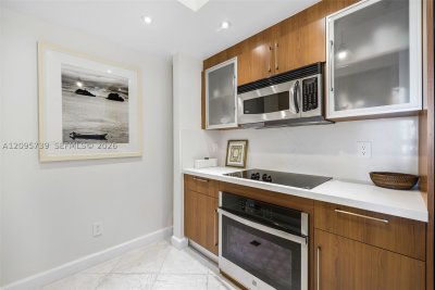 Property photo # 6