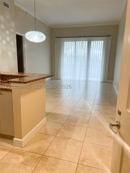 Alquiler de apartamento en 100 Andalusia PH-8