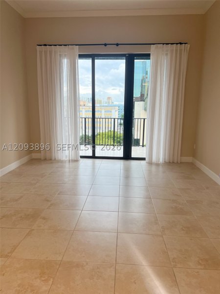Alquiler de apartamento en 100 Andalusia PH-8