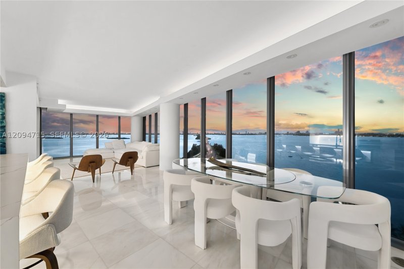 Comprar apartamento en Blue Condominium 1612