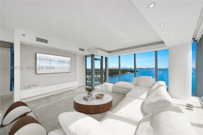 Comprar apartamento en Blue Condominium 1612