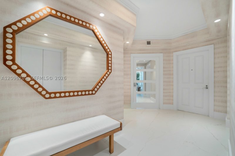 Comprar apartamento en Acqualina Resort & Spa 2301