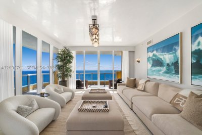 Comprar apartamento en Acqualina Resort & Spa 2301