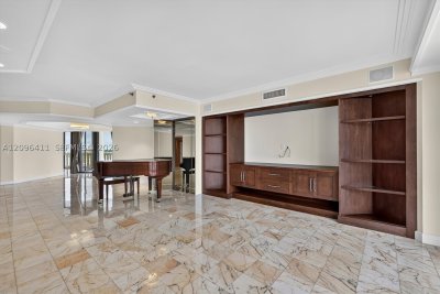 Alquiler de apartamento en 3000 Williams Island 1103