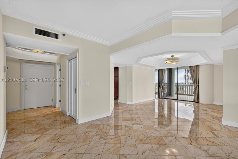 Alquiler de apartamento en 3000 Williams Island 1103