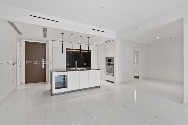 Alquiler de apartamento en Aston Martin Residences 3805W