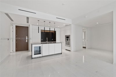 Alquiler de apartamento en Aston Martin Residences 3805W