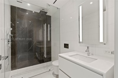 Alquiler de apartamento en Aston Martin Residences 3805W