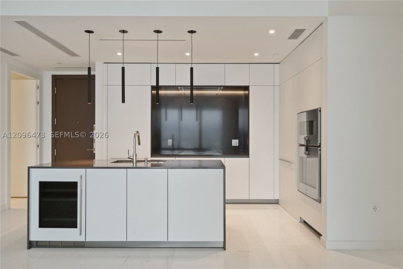 Alquiler de apartamento en Aston Martin Residences 3805W