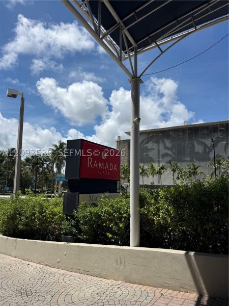 Condo for sale at Aventura Beach Club 711