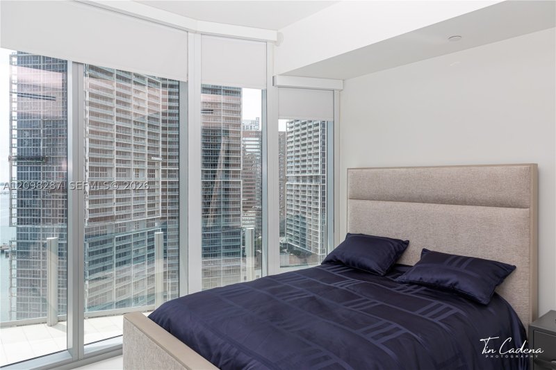 Alquiler de apartamento en Aston Martin Residences 2606W