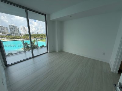 Aluguel de apartamento no One Park Tower by Turnberry 408