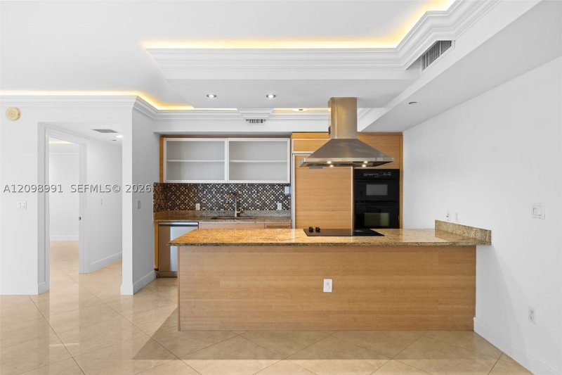 Comprar apartamento en Beach Club Three 3805