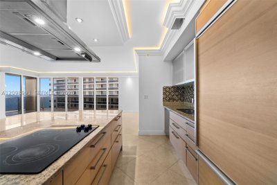 Comprar apartamento en Beach Club Three 3805