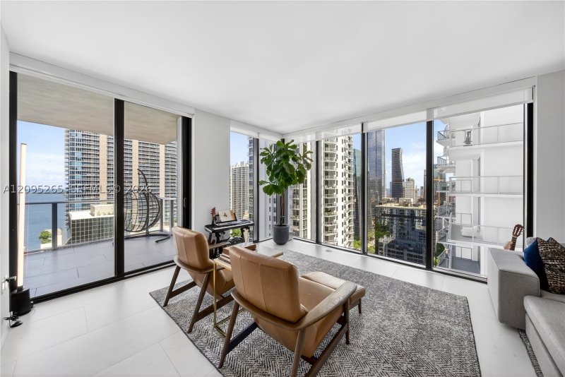 Alquiler de apartamento en 1010 Brickell 2905