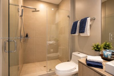 Comprar apartamento no Hyde Beach Resort Hollywood 305