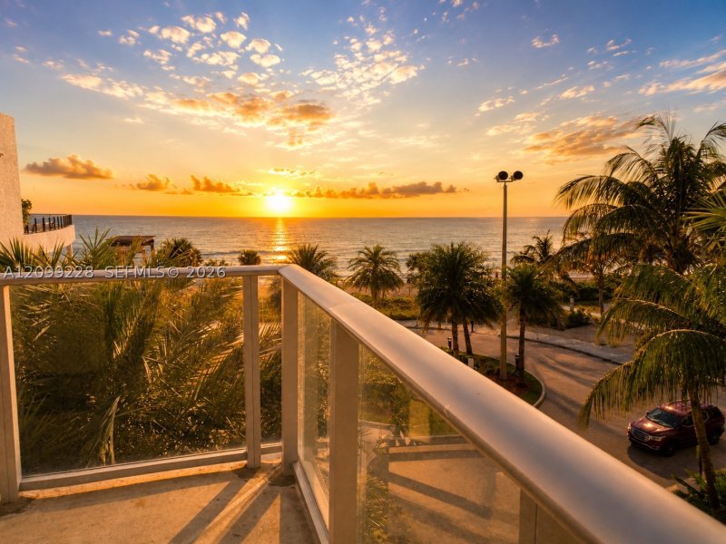 Condo for sale at Hyde Beach Resort Hollywood 305
