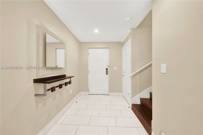 Comprar apartamento en The Blue Doral 113