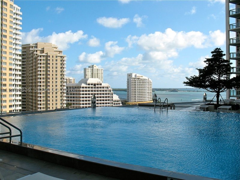 Comprar apartamento no Icon Brickell Tower I 617