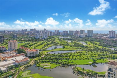 Turnberry On The Green Apt #PH-02