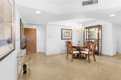 Comprar apartamento en North Tower at The Point 504