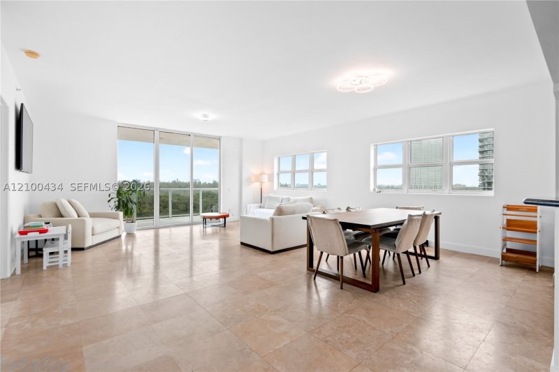 Comprar apartamento en One Fifty One at Biscayne 709