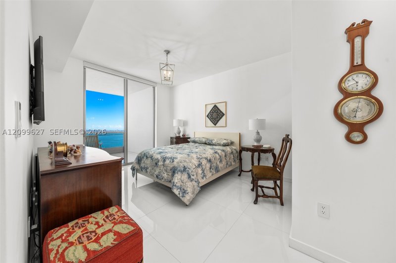 Comprar apartamento en 900 Biscayne 5310