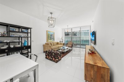 Comprar apartamento en 900 Biscayne 5310
