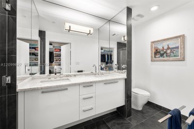 Comprar apartamento en 900 Biscayne 5310