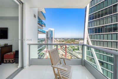 Comprar apartamento no 900 Biscayne 5310