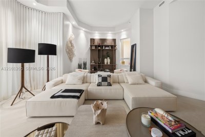 Comprar apartamento no Two Tequesta Point 408
