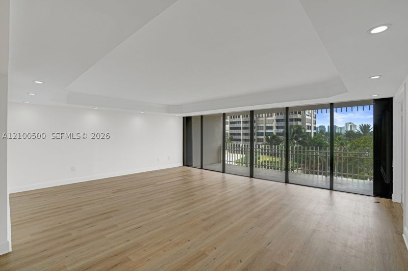 Apartment for rent at Grove Isles Tower II B406