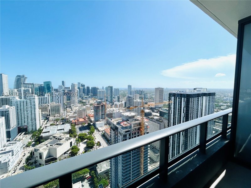 Comprar apartamento no Natiivo Gale Miami Hotel & Residences LPH 4814