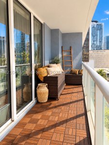 Comprar apartamento en 50 Biscayne 1409