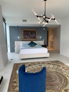 Comprar apartamento en One Thousand Museum 4402