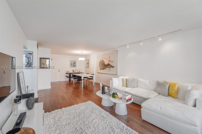 Comprar apartamento en South Bay Club 629