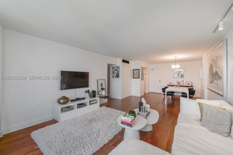 Comprar apartamento en South Bay Club 629
