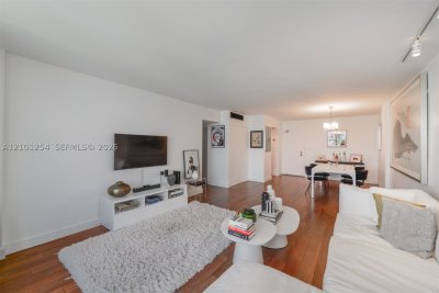 Comprar apartamento en South Bay Club 629