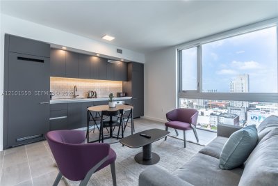 Comprar apartamento no YotelPad Miami 2906