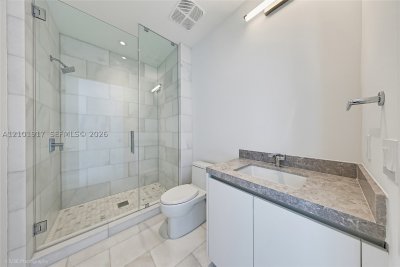 Comprar apartamento en Una Residences at Brickell 3002