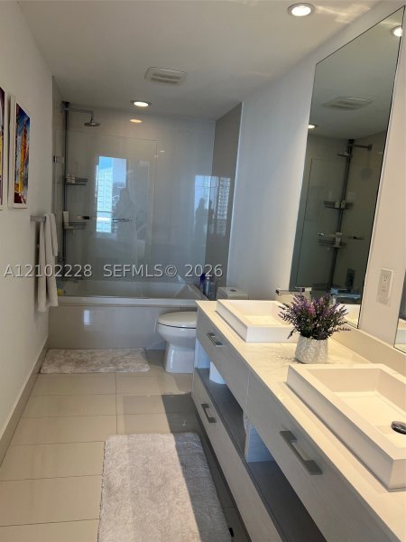 Aluguel de apartamento no Brickell Heights East 2702