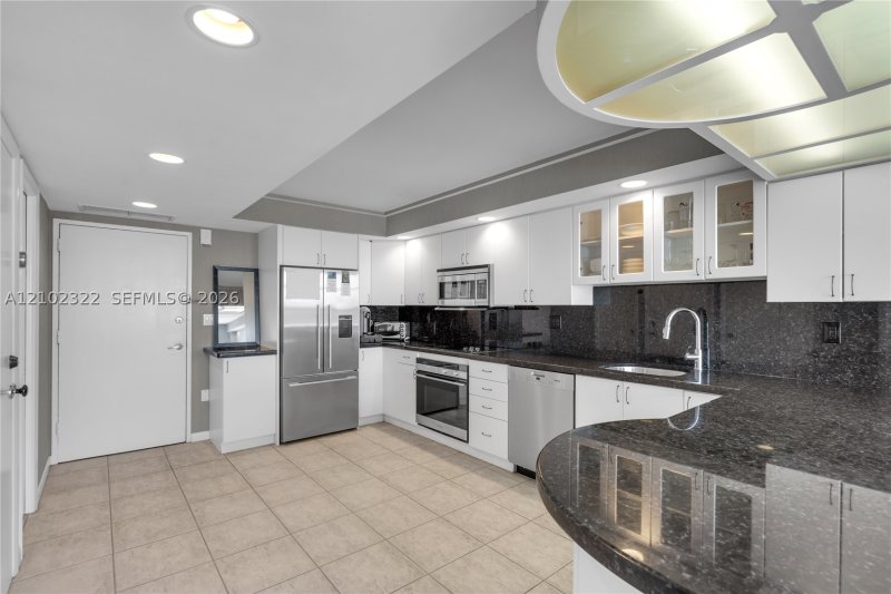 Property photo # 8